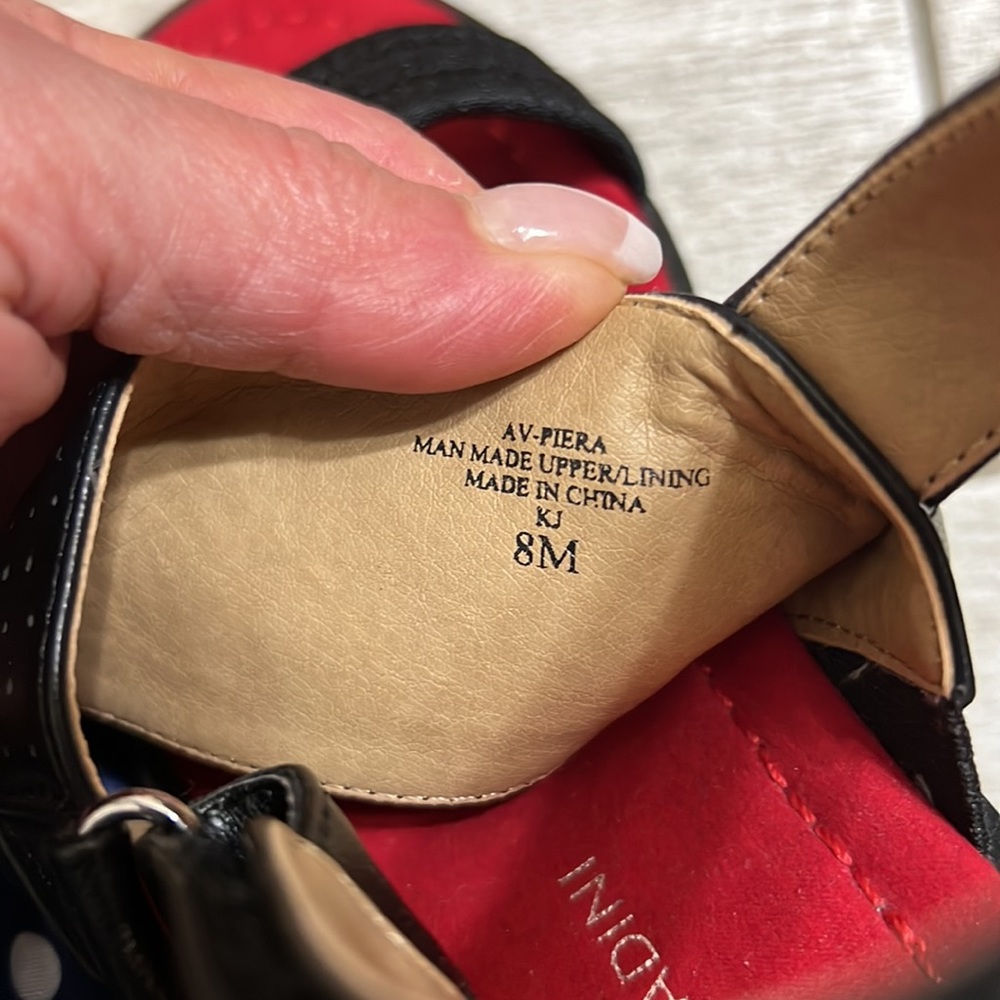 Adrienne Vittadini Sport Red & Black Sandals-8M - Picture 9 of 10